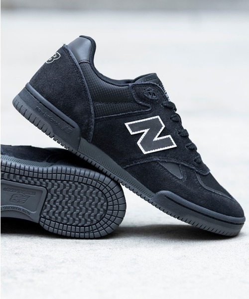 New Balance ブラック スニーカー セール】New Balance 2002R ブラックスニーカー（スニーカー