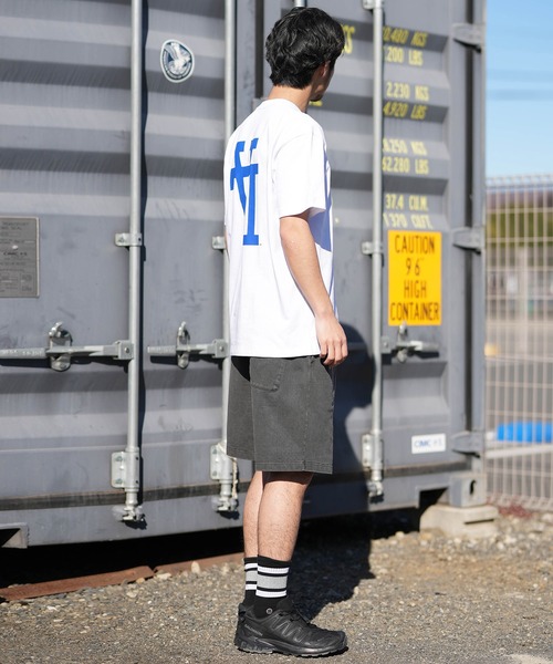 NEW ERA（ニューエラ） パンツ ハーフパンツ ショートパンツ