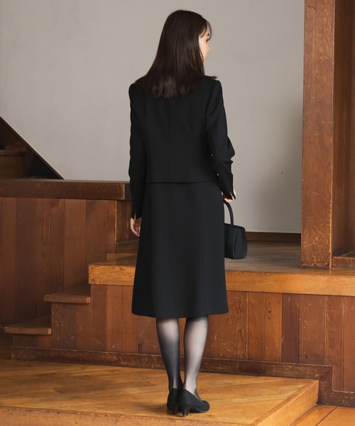 セレモニースーツ セットアップ 「前開き」「喪服・礼服」フリルカラー＆フレアワンピース ブラックフォーマルセットアップスーツ/日本製素材 レディースの画像