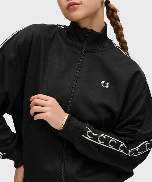 FRED PERRY トラックジャケット　レディース FRED PERRY ジャージ Taped Track Jacket／フレッドペリー