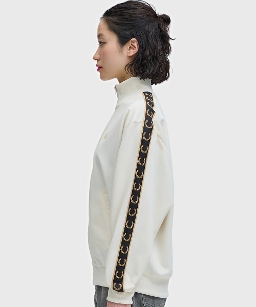 ジャージ Taped Track Jacket／フレッドペリートラックジャケット レディースの画像