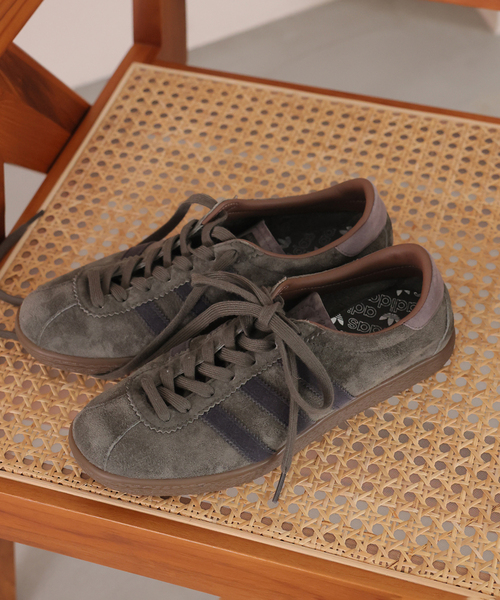 スニーカー 別注「adidas originals/アディダス オリジナルス」For JS TOBACCO レディース | adidas Originals | 02