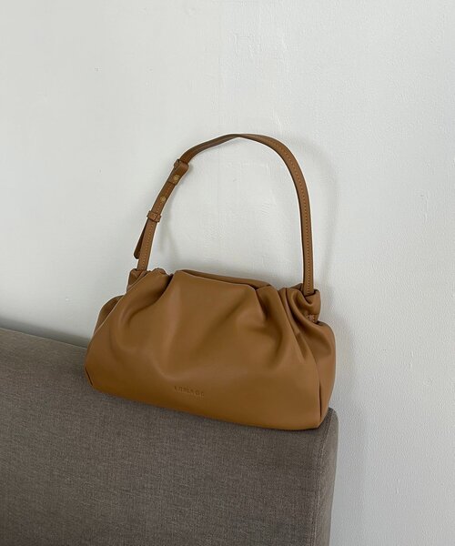 CAPRICIEUX LE'MAGE（カプリシューレマージュ） ショルダーバッグ