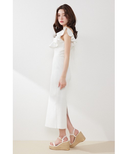 ワンピース 「AKB48 倉野尾成美さん着用」ショルダーフリルタイトニットワンピース　春服 夏服の画像