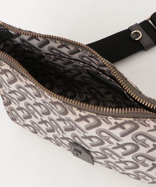 FURLA（フルラ） ショルダーバッグ - ベージュ レディース : ZOZOTOWN