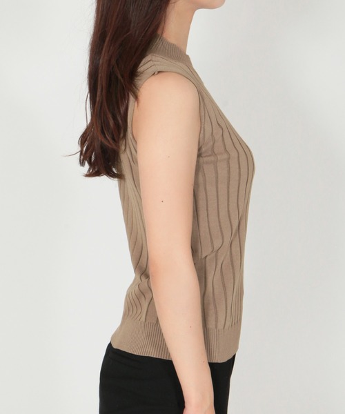 Julia Boutique ニット セーター サイドボタンノースリーブ