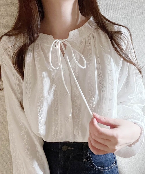 ブラウス シャツ フラワー刺繍ブラウス レディース : ZOZOTOWN