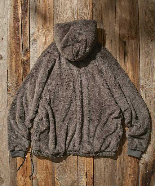 【着用一度のみ】フォクシー ブルゾン　マウンテンパーカ grove（グローブ） ブルゾン アウター 「貴島明日香さん着用」「撥水