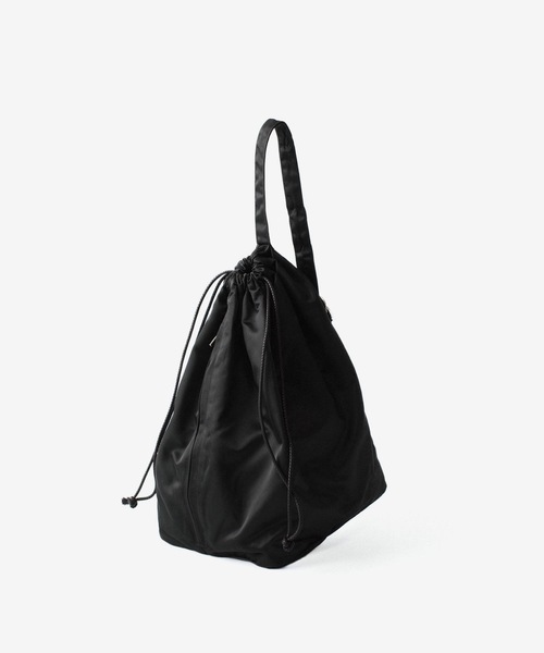 ショルダー&トートバッグーユニセックスナイロンバケットバッグ ATTACHMENT（アタッチメント） ショルダーバッグ ナイロン バケット