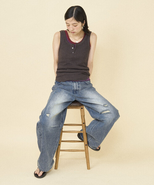 【ETRETOKYO】ヘンリーネックエアリータンクトップ （2色） ETRE TOKYO - ヘンリーネックエアリートップス - PINK | ADDICT WEB SHOP
