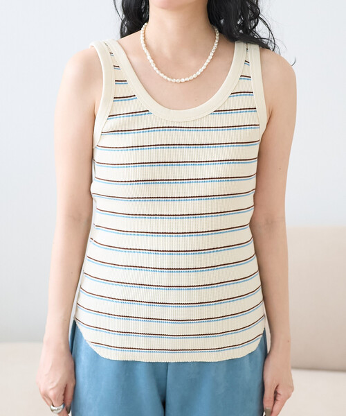 【ETRETOKYO】ヘンリーネックエアリータンクトップ （2色） ETRE TOKYO - ヘンリーネックエアリートップス - PINK | ADDICT WEB SHOP