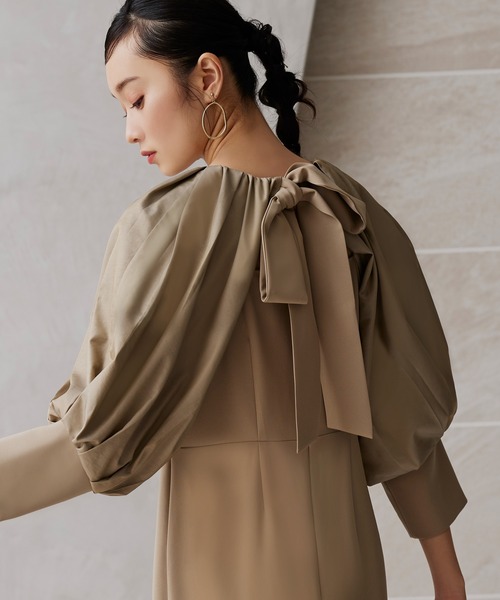 「RUIRUE BOUTIQUE」 7分袖ワンピース L ベージュ レディースの画像