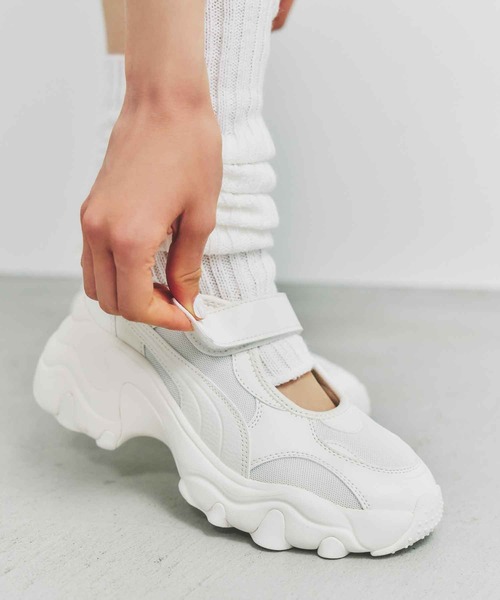 「PUMA」 ローカットスニーカー 24cm ブラック レディース_画像2