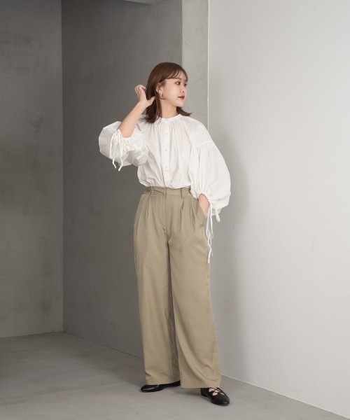 シャツ/ブラウス(長袖/七分) Amiur squeeze sleeve gather blouse Amiur（エミレ）の「squeeze sleeve gather blouse（シャツ