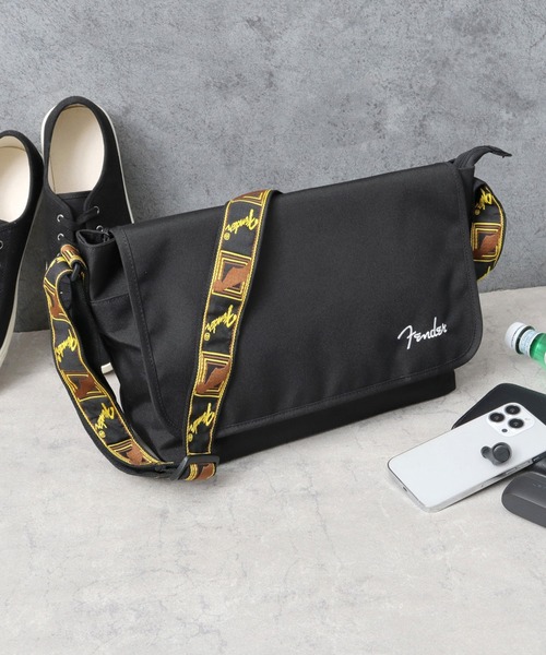 Fender ショルダーバッグ CORDURAポリエステルフラップ