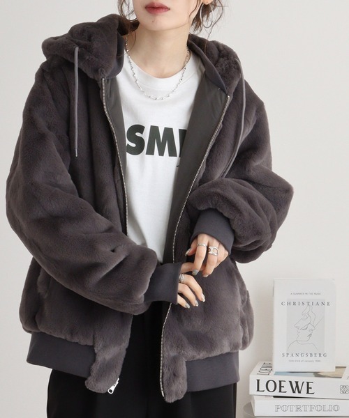 COMPACT FAUX ファーブルゾン LAGUA GEM（ラグアジェム）の「COMPACT FAUX ファーブルゾン（ブルゾン