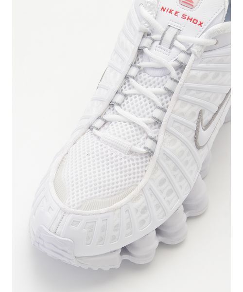 NIKE（ナイキ） スニーカー 「NIKE」AR3566-100 ウィメンズ ショックス
