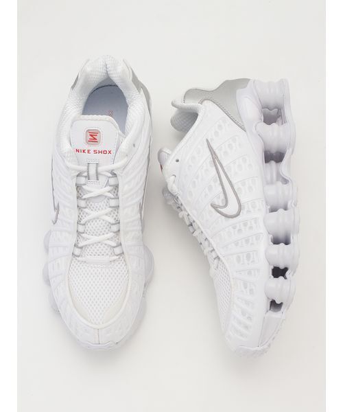 NIKE（ナイキ） スニーカー 「NIKE」AR3566-100 ウィメンズ ショックス
