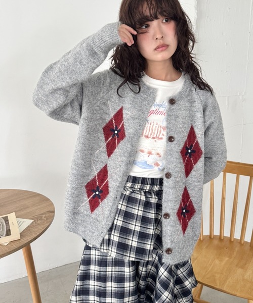 SOLLON.（ソルロン） カーディガン フラワー刺繍アーガイルニット