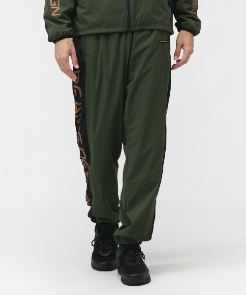 On BEAMS コラボ ランニングパンツ グリーン Track Pants Beams | グリーン | On 日本