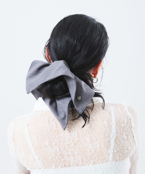 Muscat シュシュ ハートチャーム スクエア ビッグシュシュ : ZOZOTOWN Muscat シュシュ ハートチャーム スクエア ビッグシュシュ : ZOZOTOWN