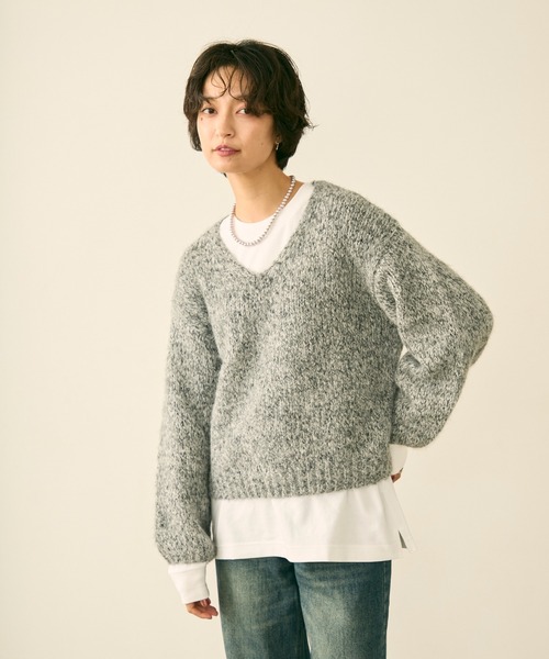 uchi. ニット セーター ミックスヤーンVネックニットプルオーバー