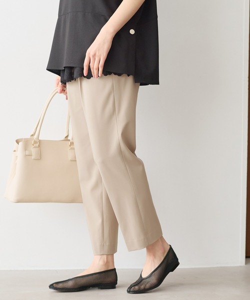 heve エブリデイパンツ　36 ホワイト　新品タグ付き Elura（エルーラ） パンツ いつラクダブルクロステーパードパンツ「低