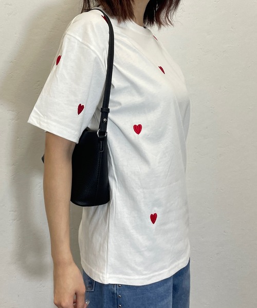 Roger&Raw（ロジャーアンドロウ） tシャツ 半袖 ハート刺繍クルーT