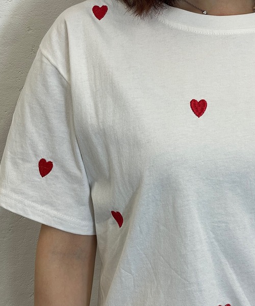 Roger&Raw（ロジャーアンドロウ） tシャツ 半袖 ハート刺繍クルーT