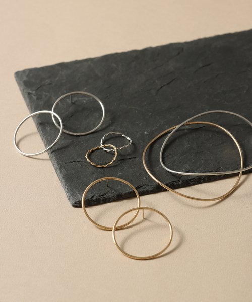 Lilas ピアス 1.5パイプ3.4cmサークルピアスWG K10 レディース