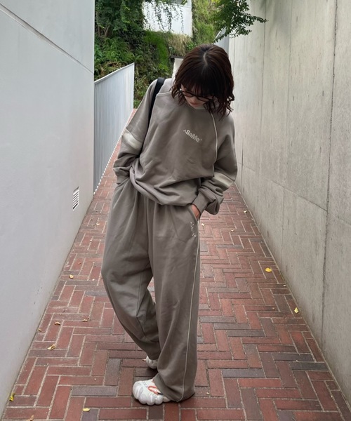 トレーナー スウェット ロゴ刺繍パイピングラグランスウェット