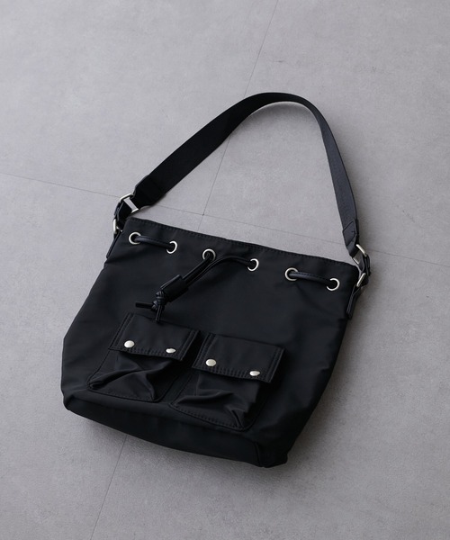 LARUTA 黒 巾着型 ショルダーバッグ Web限定］【LARUTA】ナイロン巾着バッグ（ショルダーバッグ