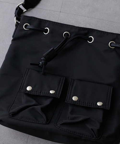 LARUTA 黒 巾着型 ショルダーバッグ Web限定］【LARUTA】ナイロン巾着バッグ（ショルダーバッグ