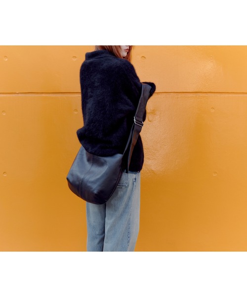 ONE.（ワンドット） ショルダーバッグ バッグ レザーBIGショルダーBAG