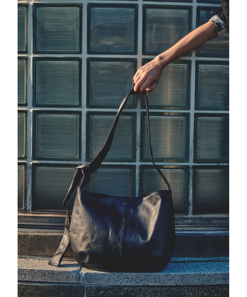 ONE.（ワンドット） ショルダーバッグ バッグ レザーBIGショルダーBAG
