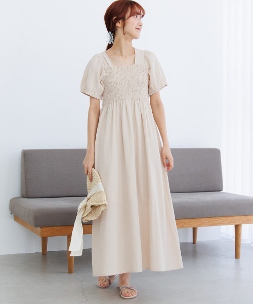 ★flowerパフワンピース　ホワイト　ベージュ　2点　フォロー割まとめ割 flower（ファッション） ワンピース サマリーパフワンピース