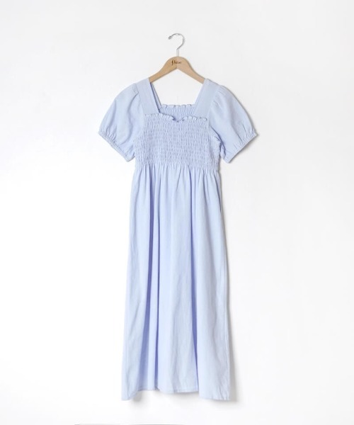 ★ petit flowerパフワンピース　新品　ホワイト 40%OFF】summery puff onepiece～ｻﾏﾘｰﾊﾟﾌﾜﾝﾋﾟｰｽ | flower