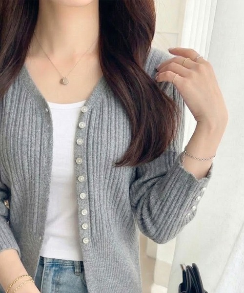 未使用 BLUMARINE カーディガン リブニット 2点セット mily bilet カーディガン 「mily bilet」定番人気♪多ボタン使い