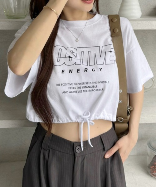 Ada. tシャツ 半袖 クロップド丈 ヘム ドロスト デザイン ストリート風