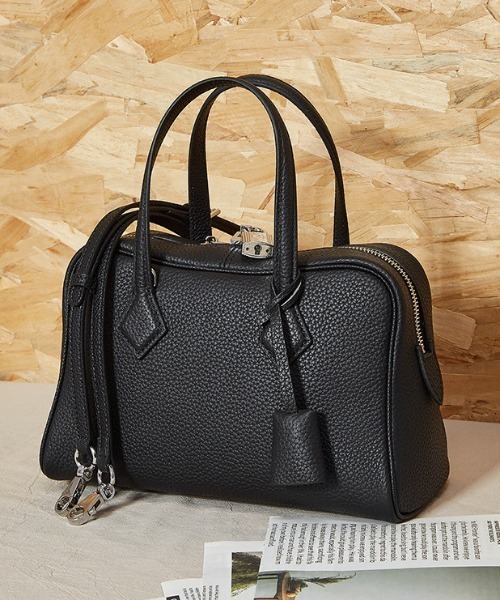 ショルダーバッグ バッグ 「 NiiNa / ニーナ 」高品質牛革2wayソフト