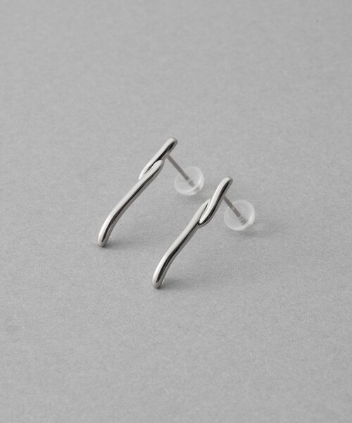 ete [ONLINE Limited] ブリーズライン ピアス ¥22,000 ete（エテ） ピアス 「ONLINE Limited」 ブリーズライン ピアス