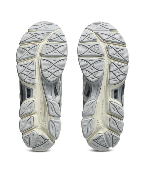 ASICS（アシックス） ローカットスニーカー 24.5 グレー×ホワイト