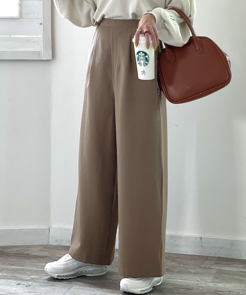 パンツ スラックス 楽ちんなのにキレイ タック入りフレアワイドパンツ Zozotown Paypayモール店 通販 Paypayモール