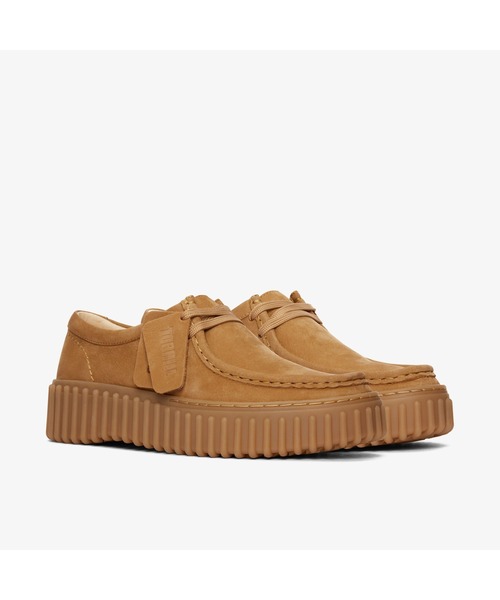 Clarksクラークス Torhill Beeトーヒルビー 厚底モカシューズ新品 Clarks（クラークス） デッキシューズ モカシン Torhill Bee