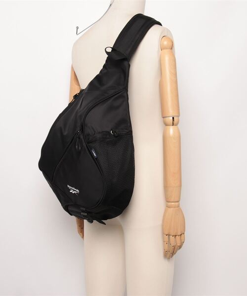 ryawボディバッグ UNEEK BASEMNT - Discover independent style.