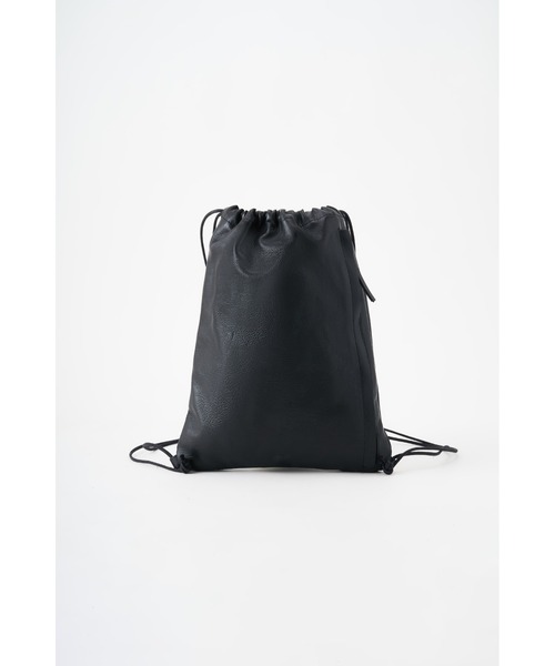 utta デイバック リュック 「utta/ウッタ」ゴートレザーナップサック