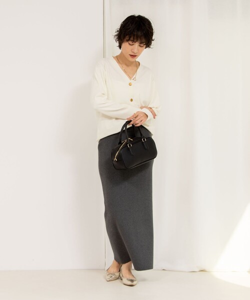 美品　25SS　Rie Miller　洗える 金ボタンVネックカーディガン　黒 リエミラー Rie Miller 《手洗い可能》金ボタンVネック