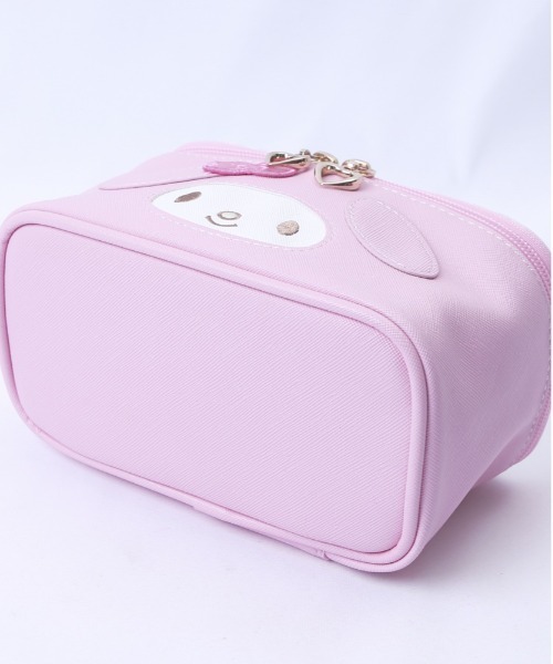 BACKYARD FAMILY（バックヤードファミリー） ポーチ キャラクター