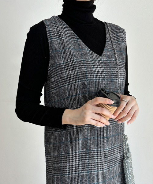 コムデギャルソン　チェックジャンパースカートSS BLACK COMME des GARCONS 2024ss ギンガムチェックのボリューム