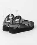 「Teva」 フラットサンダル 24cm ブラ...の詳細画像1